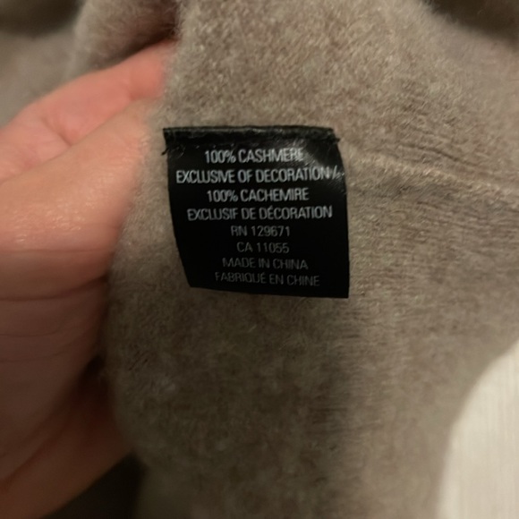 Skull Cashmere Sweater - Picture 6 of 7